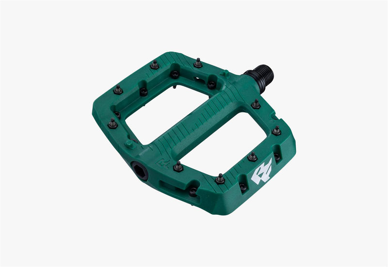 Load image into Gallery viewer, Chester Pedal Green Small