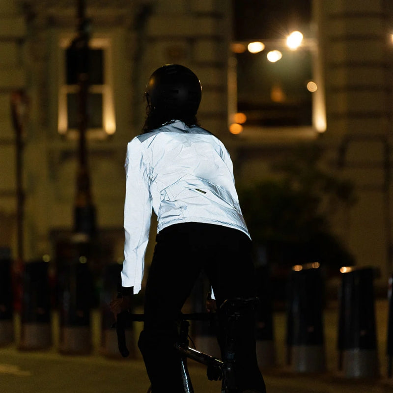 Load image into Gallery viewer, Proviz Reflect360 City Womens Cycling Jacket - Lifestyle 2