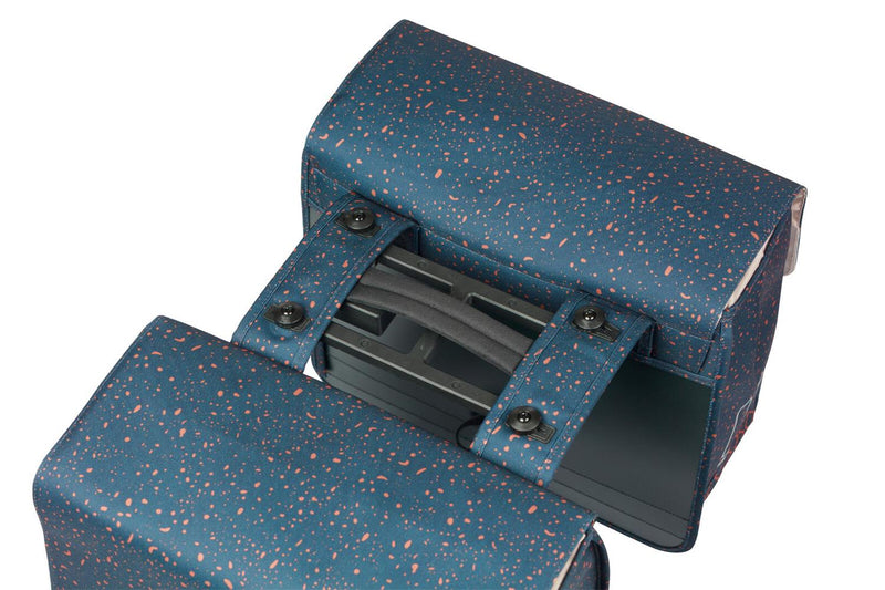 Load image into Gallery viewer, 18418 Basil Flair double bicycle bag MIK navy_4-me