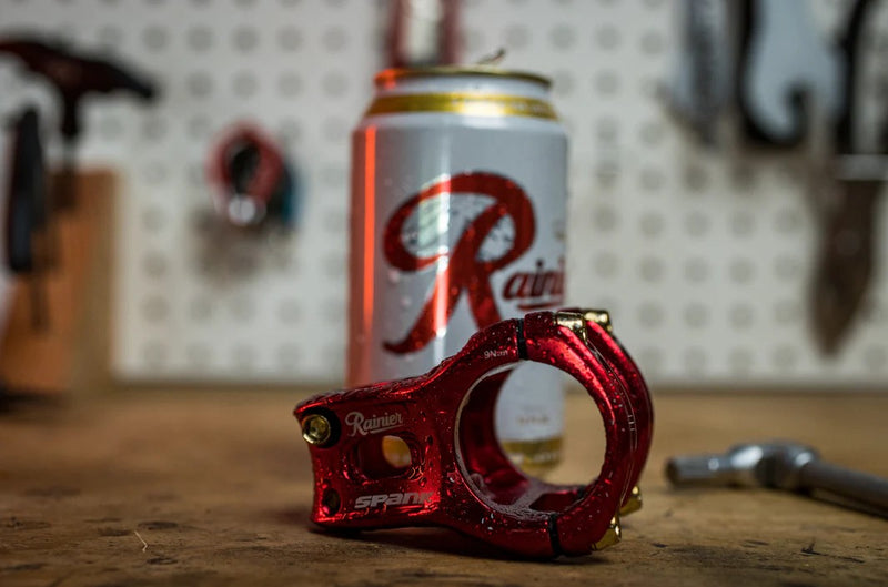 Load image into Gallery viewer, Rainier Split 35 Stem Red
