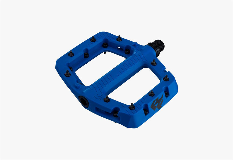 Load image into Gallery viewer, Chester Pedal Blue Small
