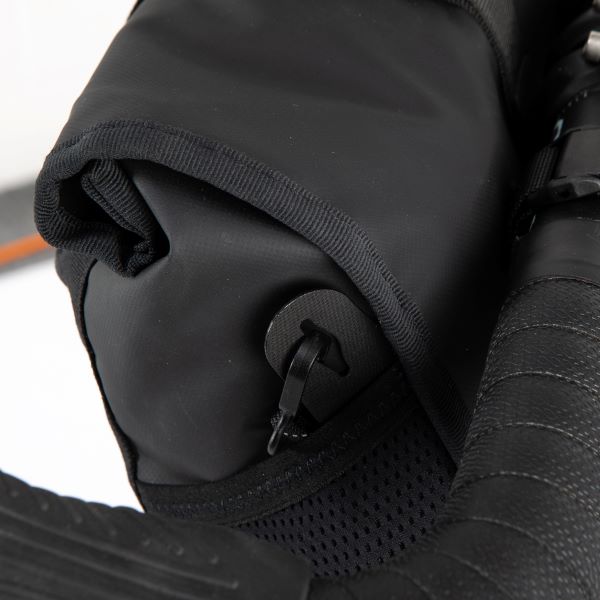 Load image into Gallery viewer, rolltop-canister-bag8
