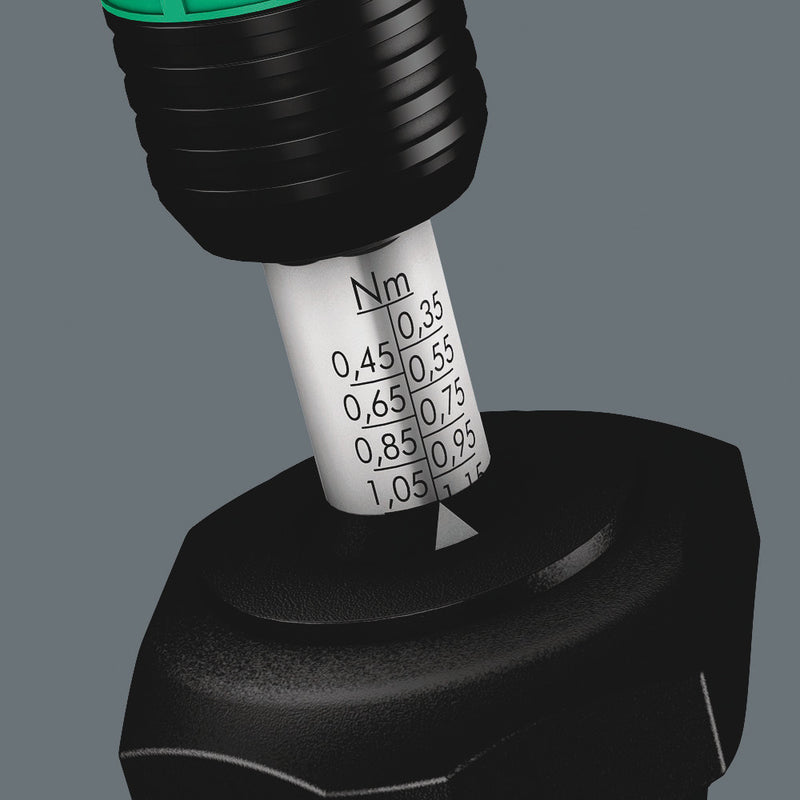 Load image into Gallery viewer, Good readability with a magnifying glass. This can be easily attached on to the scale, dramatically improving visibility.