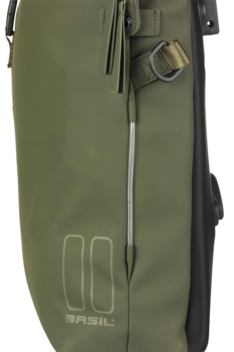 Load image into Gallery viewer, 18407 Basil SoHo bicycle shoulder bag MIK studs mo