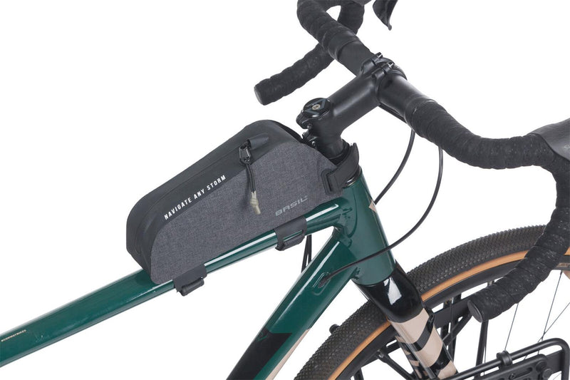Load image into Gallery viewer, 18274 Basil Navigator Storm top tube frame bag bla