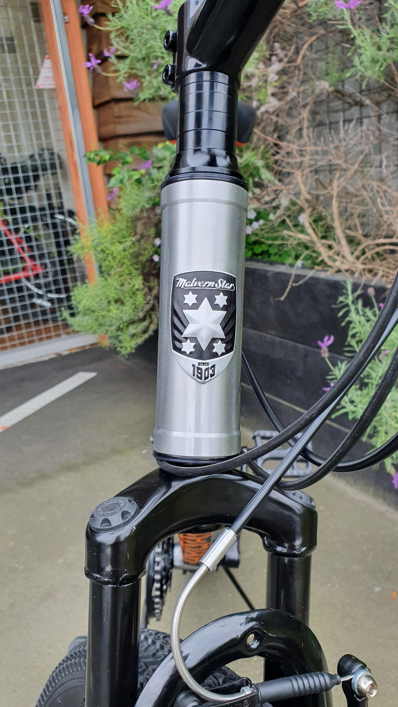 Load image into Gallery viewer, MALVERN STAR Hurricane 27-1 Mountain Bike Small