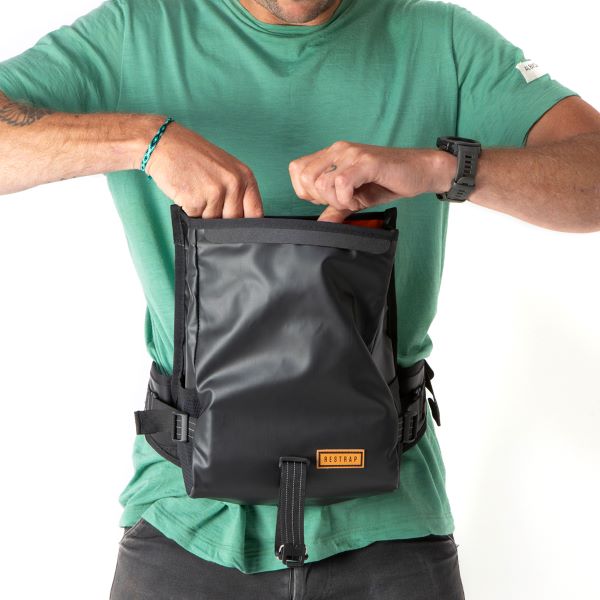 Load image into Gallery viewer, Utility Hip Pack11 tn