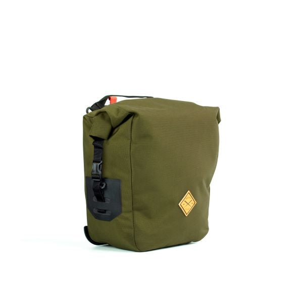 Load image into Gallery viewer, 00_Panniers23 tn