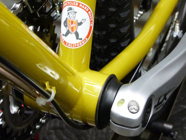 Load image into Gallery viewer, Problem Solvers BB30 / PressFit 30 Bottom Bracket Adaptor for 24mm Cranks