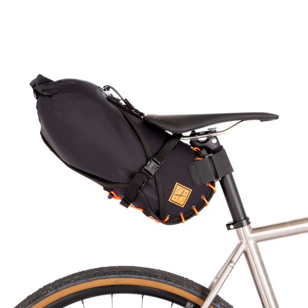 Load image into Gallery viewer, 00_8L_Saddle Bag2 tn