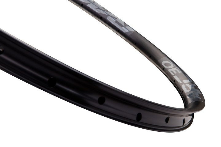 Load image into Gallery viewer, ARC-30-Heavy-Duty-Rim-Detail