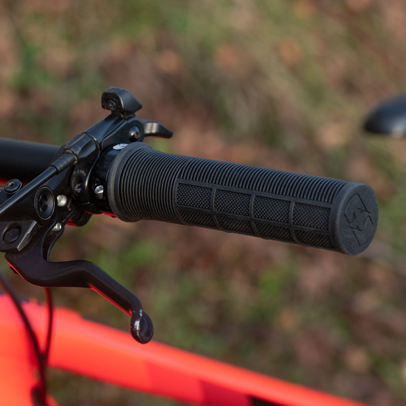 Load image into Gallery viewer, Oxford Driver Lock-On Grips Black - In Use