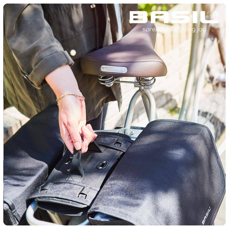 Load image into Gallery viewer, basil-dbs-detachable-bag-system-lifestyle