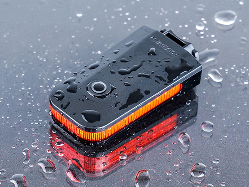 Load image into Gallery viewer, Ravemen CL01 Rear Light - 9
