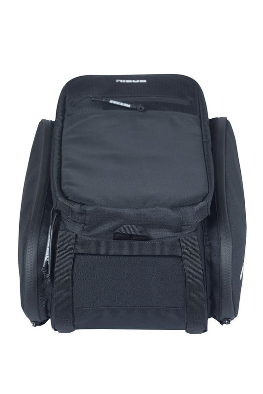 18436 Basil Move trunkbag black_06-medium