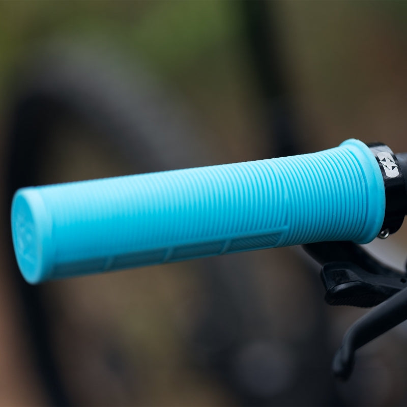 Load image into Gallery viewer, Oxford Driver Lock-On Grips Turquoise - 5
