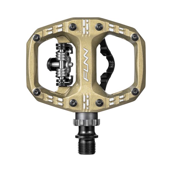 Load image into Gallery viewer, F_CLAST CLIP-IN_Product_Satin-Titanium_001 tn
