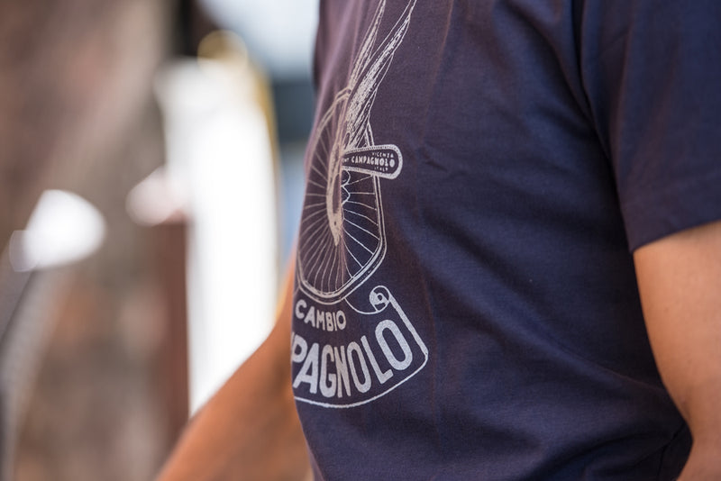 Load image into Gallery viewer, Campagnolo Wing T-shirt Action 1
