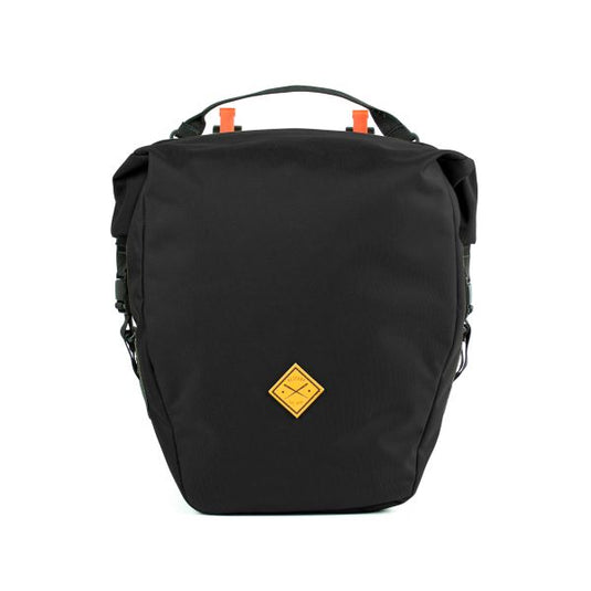 00_Panniers2_22L tn