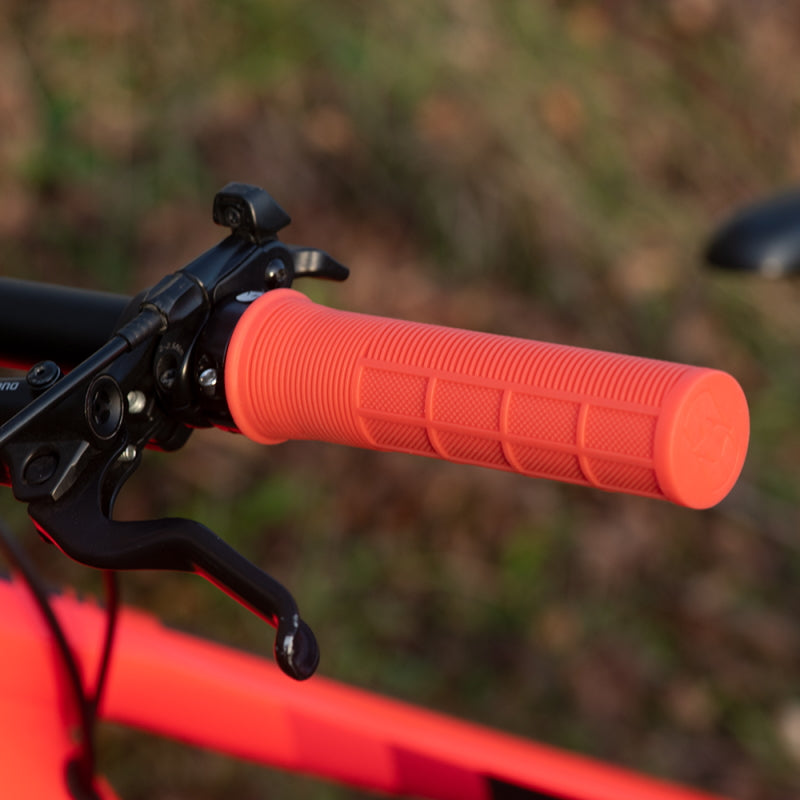 Load image into Gallery viewer, Oxford Driver Lock-On Grips Orange - In Use
