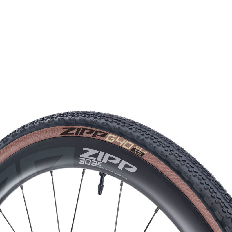 Load image into Gallery viewer, Zipp G40 Tyre angle 2
