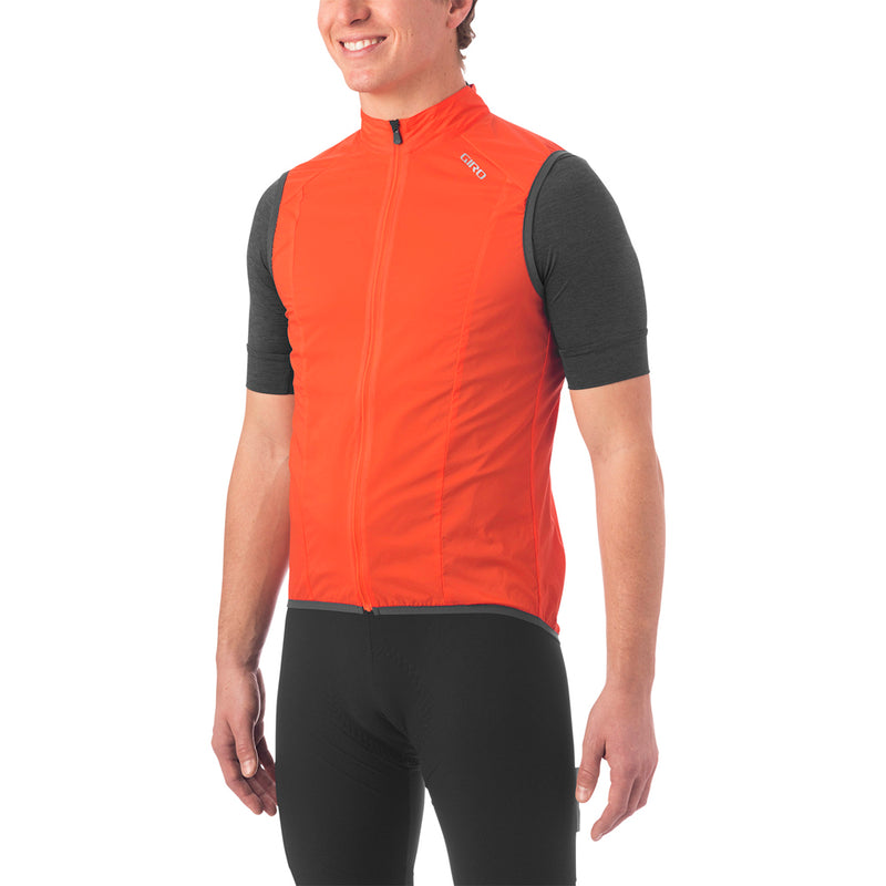Load image into Gallery viewer, Giro Chrono Expert Mens Wind Vest Angle
