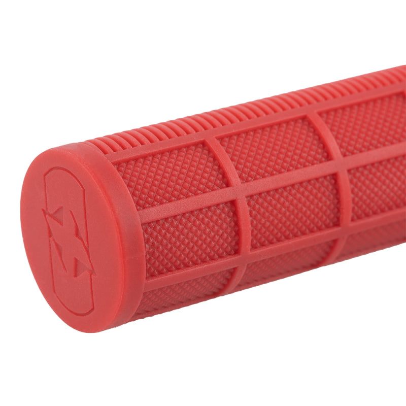 Load image into Gallery viewer, Oxford Driver Lock-On Grips Red - Waffle Grip
