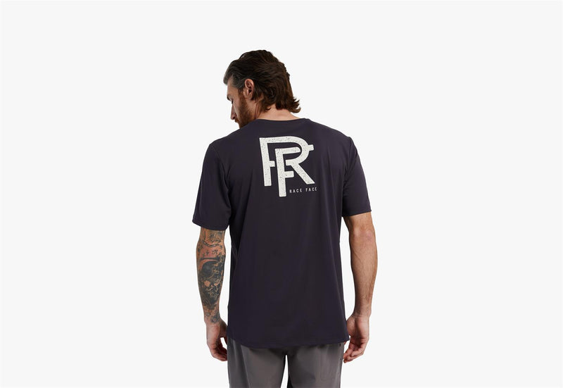 Load image into Gallery viewer, Commit_SS_Tech_Top_Black_rotation_2_pdp_3x

