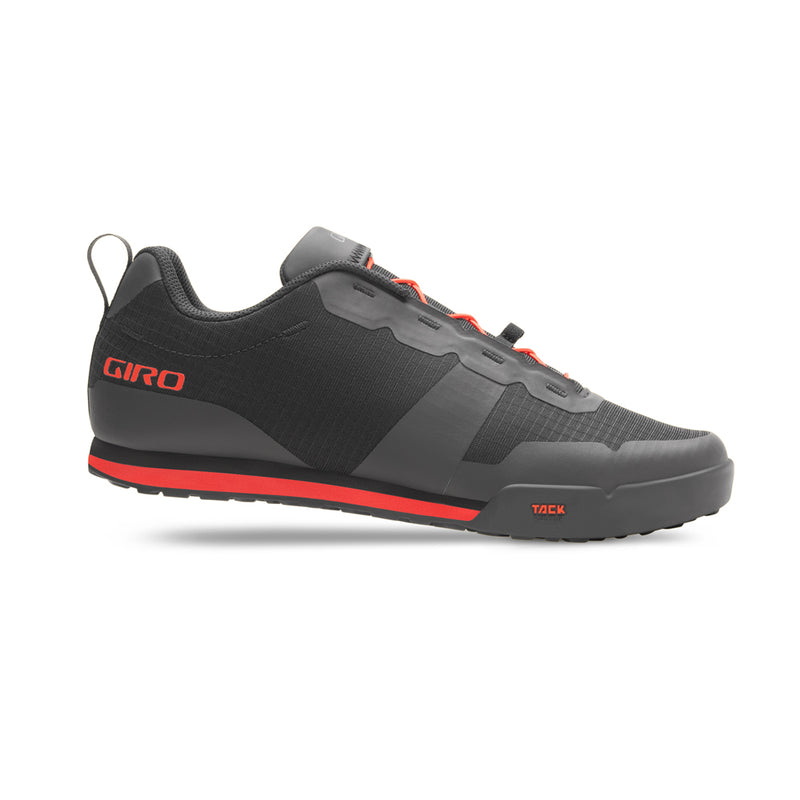 Load image into Gallery viewer, Giro Tracker Fastlace - Black/Bright Red
