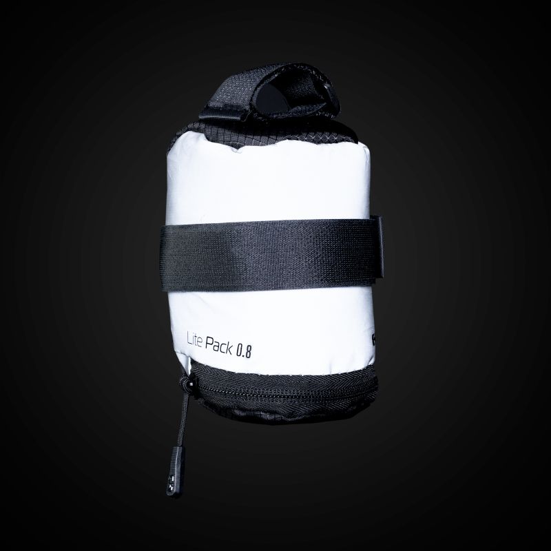 Load image into Gallery viewer, Oxford Lite Pack 0.8L - 6
