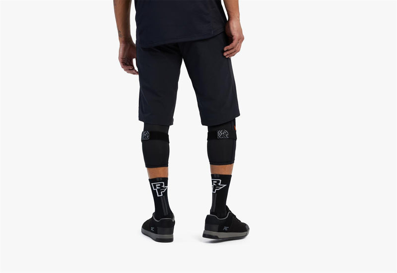 Load image into Gallery viewer, Indy_Shorts_Black_rotation_2_pdp_3x-2100x1449-446c
